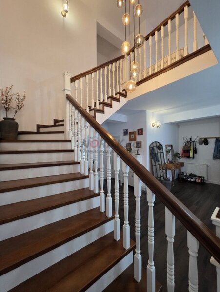 Refugiul unui designer - casa inteligenta, sustenabila si eleganta